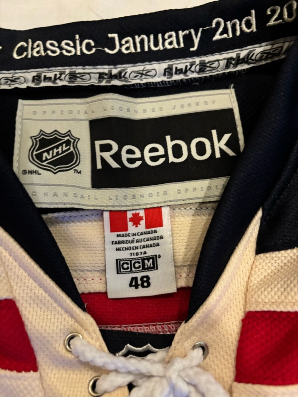 Reebok 2012 Winter Classic NY Rangers Cream/Navy/Red #30 Lundqvist Jersey Sz 48 - Picture 7 of 9